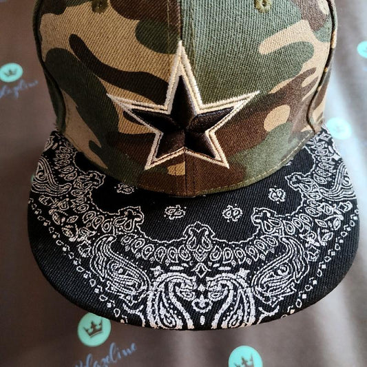 Camouflage Trucker Hat with Star Embroidery - Snapback Adjustable Cap for Men and Women On